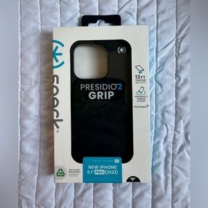 New speck iPhone 15 pro case